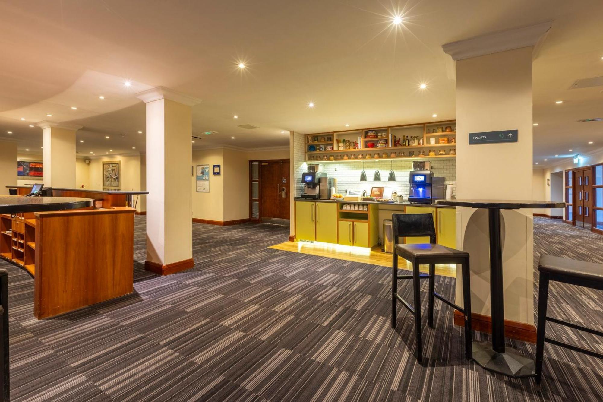 Hotel Holiday - Glasgow Airport, An Ihg