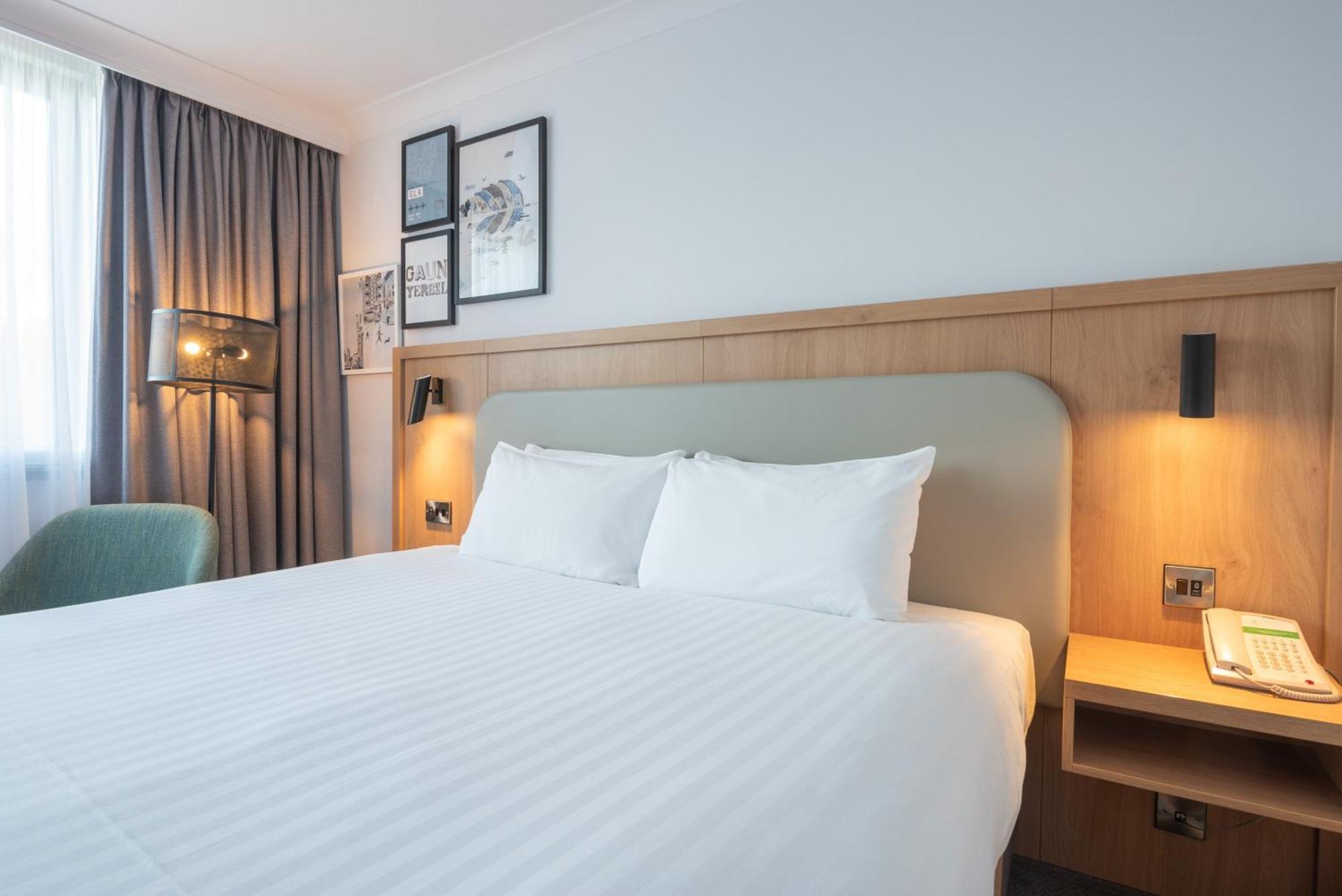 Hotel - Glasgow Airport By Ihg 3*
