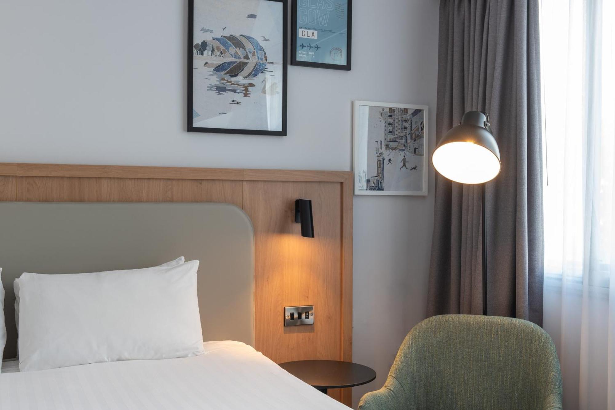 - Glasgow Airport By Ihg 3*
