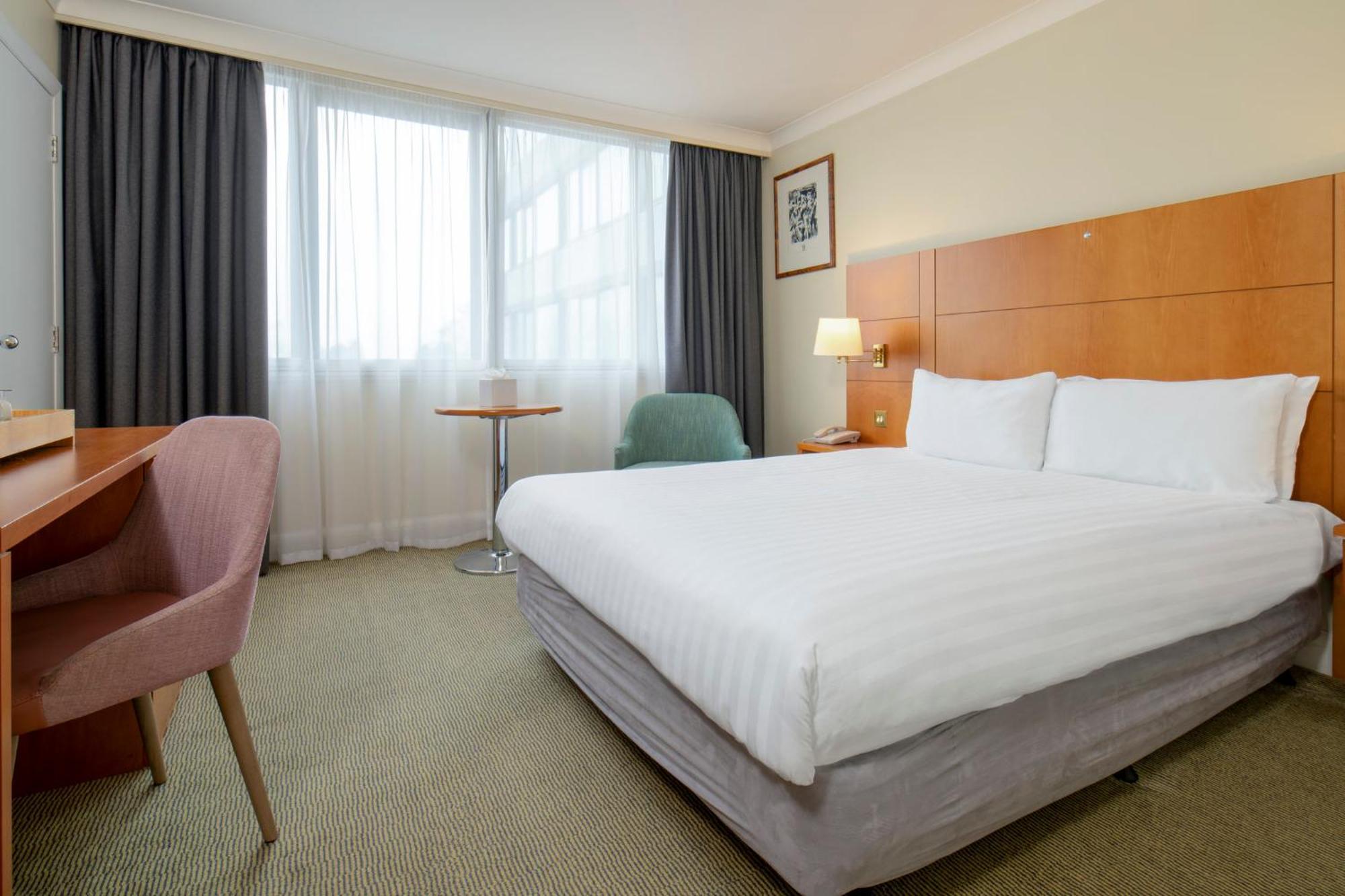 Отель - Glasgow Airport By Ihg 3*